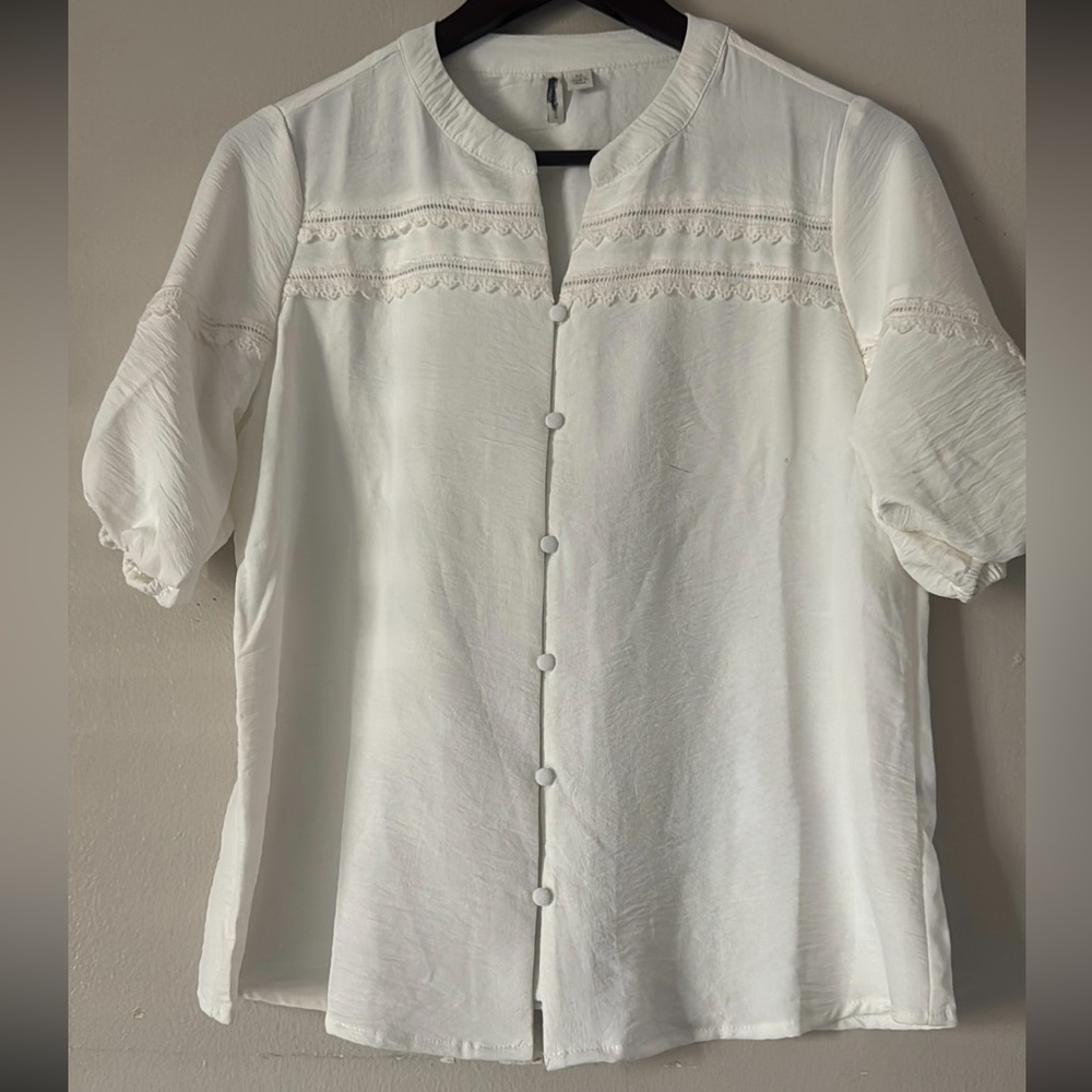 CATO White Button-Front Blouse with Lace Trim